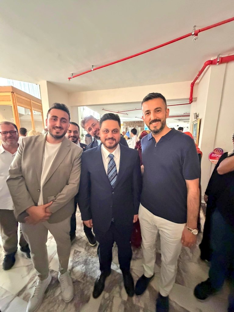 burakkaratasgl's tweet photo. Bağımsız Türkiye Partisi 21. Gençlik Kampımızı birlik, heyecan ve samimiyet dolu günlerin ardından tamamladık.
Aynı hayale inanan yüreklerle unutulmaz hatıralar biriktirdik; birlikte güçlendik, birlikte büyüdük.
Nice güzel kamplarda yeniden buluşmak dileğiyle.. https://t.co/SitIepB8Uv