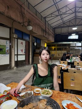 CoachMarkDenver's tweet photo. 구운 고기, 구운 고기~

#귀여워 #일상 #고급음식 https://t.co/dCfd30ym0s