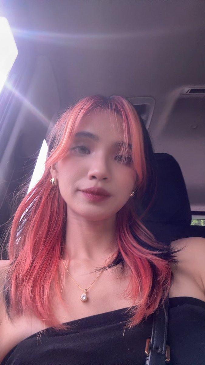 alxongpc's tweet photo. bye bye red https://t.co/eLKyJrkN6S