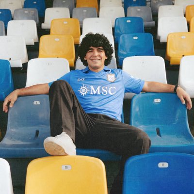 castetvbitw's tweet photo. #NuovaFotoProfilo https://t.co/5uqfeWqUeS