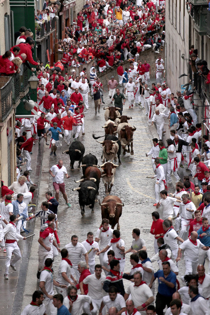 castaybravura's tweet photo. ¡VIVA SAN FERMÍN! https://t.co/JJ8o2grywo