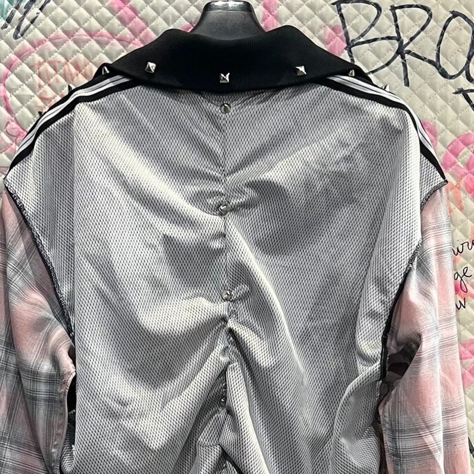 doghjk's tweet photo. online shop→https://t.co/2QrbarZcjb https://t.co/ZOtuE568jR