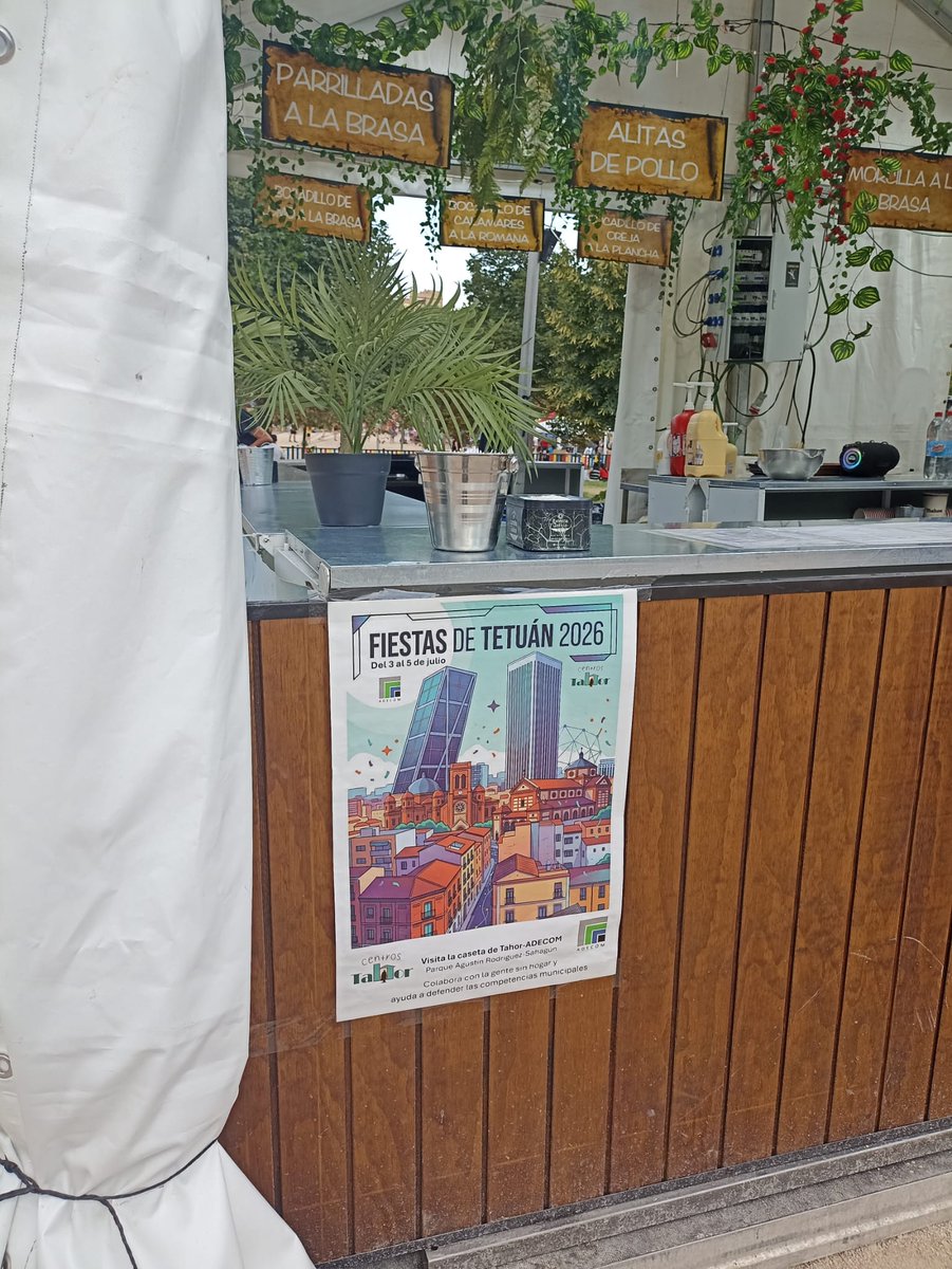 AsocAdecom's tweet photo. Finalizaron las FIESTAS DE TETUÁN 2026. Y #ADECOM compartió caseta con #TAHOR
Muchas gracias a todos los que os acercasteis hasta allí. https://t.co/jl74QGKsvU