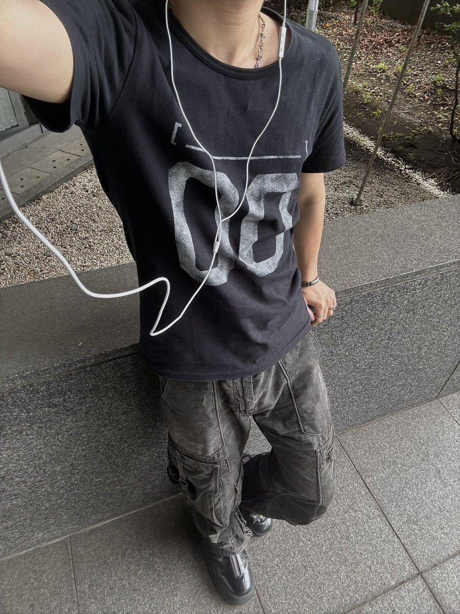 yvvlxi's tweet photo. 今日の気分。 https://t.co/HZvJxMsEA9