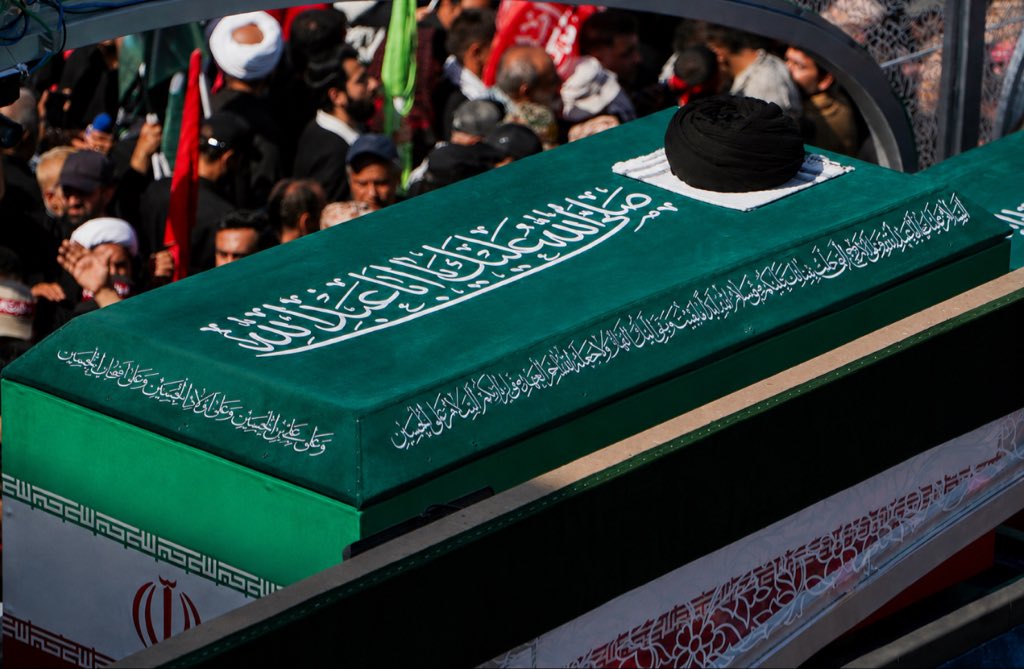 seekingtruth_m's tweet photo. از این خجالت، شرمنده ماندیم
تو رفتی اما، ما زنده ماندیم 😭💔 https://t.co/fiNneMMfmj