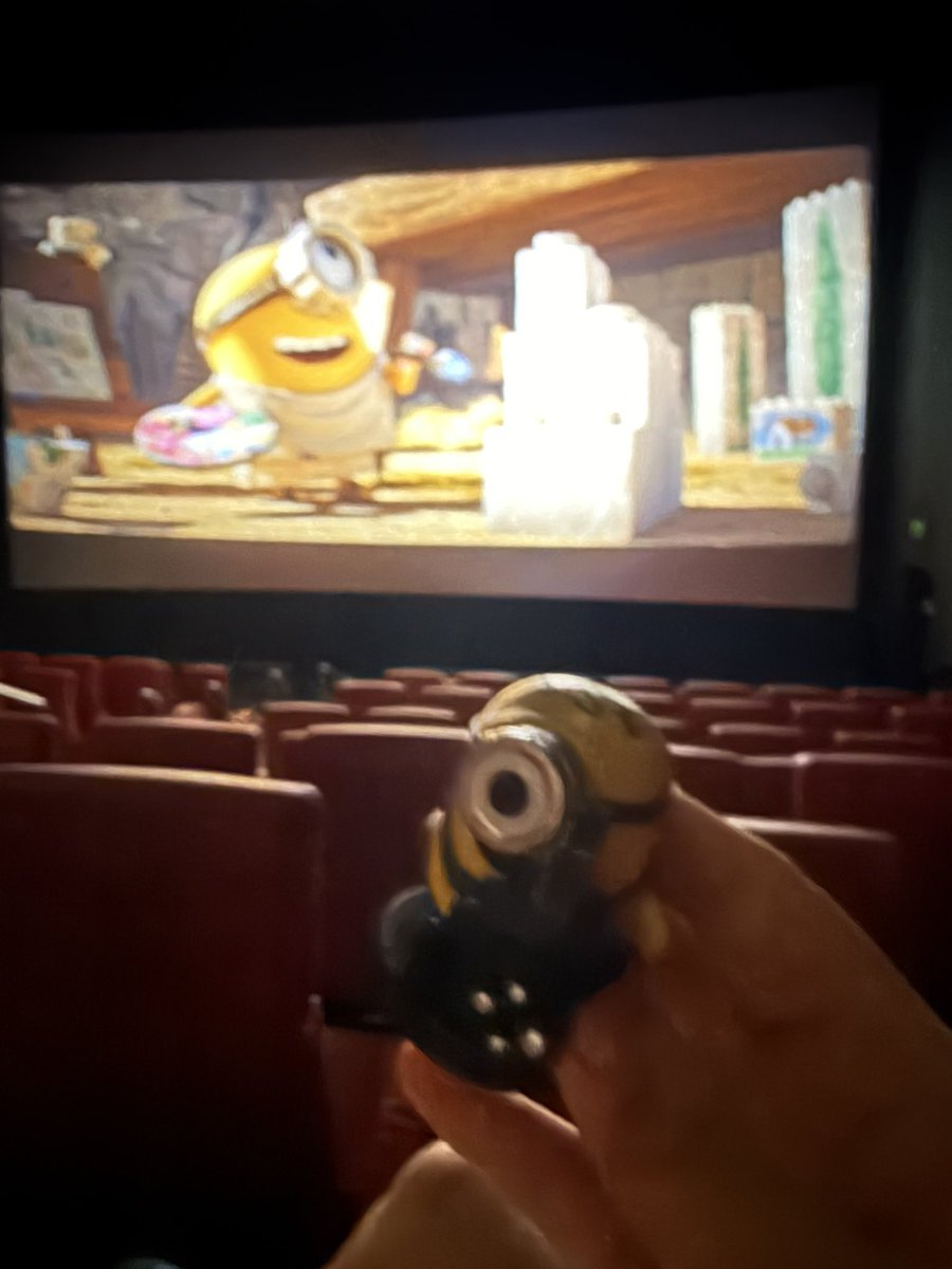 makaelathefrog's tweet photo. minions &amp; monsters was peak https://t.co/MuKp2iGlbl