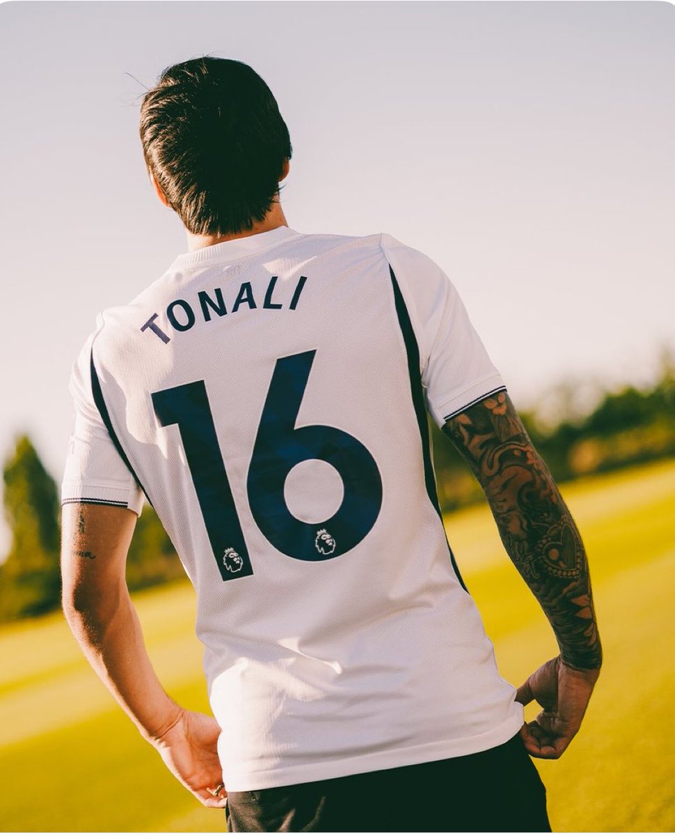 Lilywhite_Rose's tweet photo. #thfc New number 16 https://t.co/FFCFcuprzi