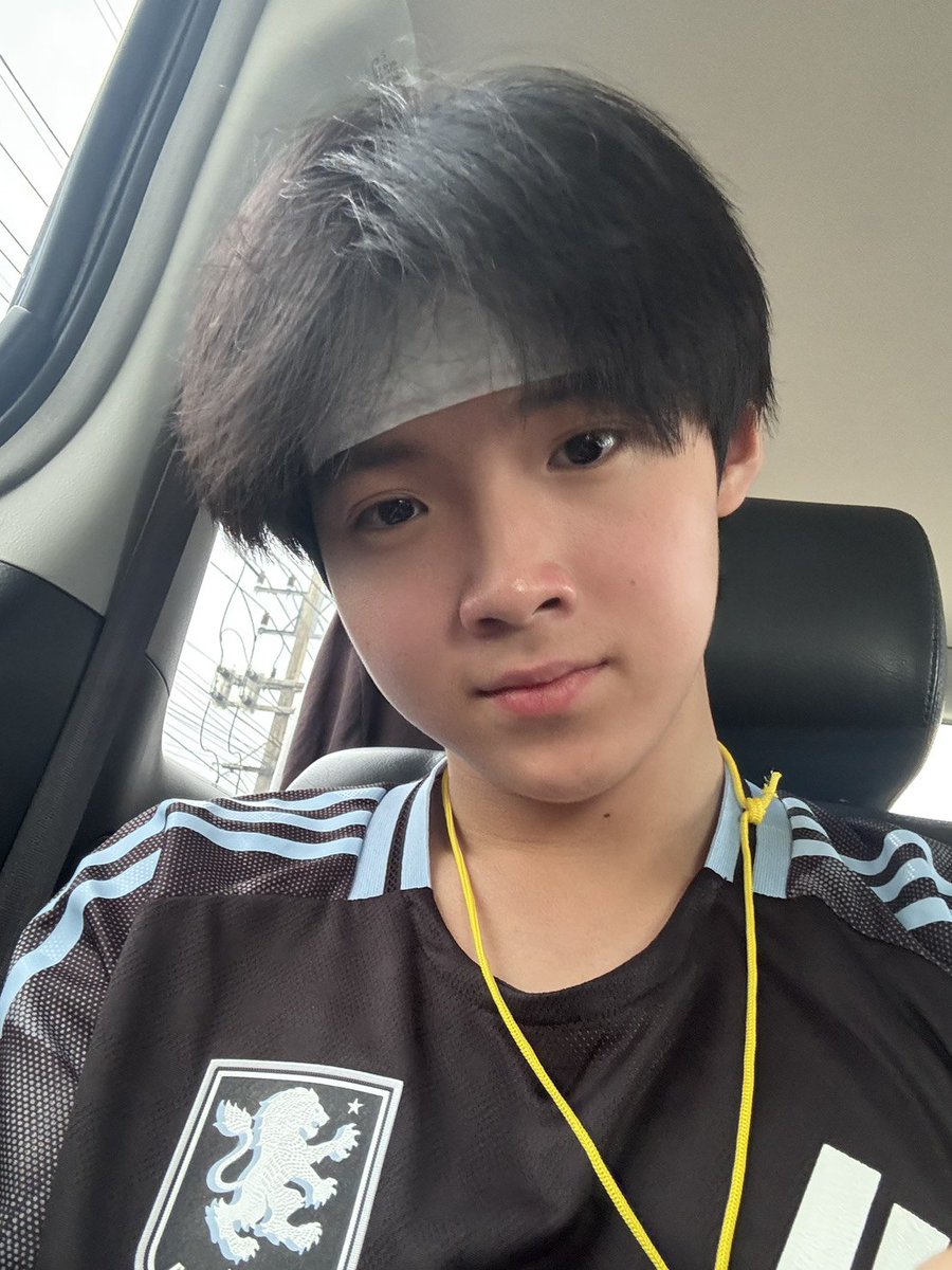 yutaphat4's tweet photo. ขอบคุณพี่ๆทุกคนที่คอยติดตามเชียร์และโหวตให้ผม ยูตะ A21 ด้วยนะครับ🙌🏻🙌🏻

ส่วนช่วงท้ายรายการผมไม่ค่อยสบายมีอาการตัวร้อนไข้ขึ้นสูงนิดหน่อยครับละก้ปกติก้หน้าแดงอยู่แล้วด้วยคับ5556666 อาการเลยหนักเป้นพิเศษ 🙇🏻🙇🏻 ทำให้ไม่สามารถเข้าไลฟ์ช่วงท้ายต้องรีบไปร.พ.ด่วน แต่ว่าอาการตอนนี้ดีขึ้นแล้วครับ 🫶🏻🫶🏻🫶🏻

ต้องขอโทษทุกๆคนที่ผมทำให้เป้นห่วงกันนะครับ🙏🏻🙏🏻🙏🏻
