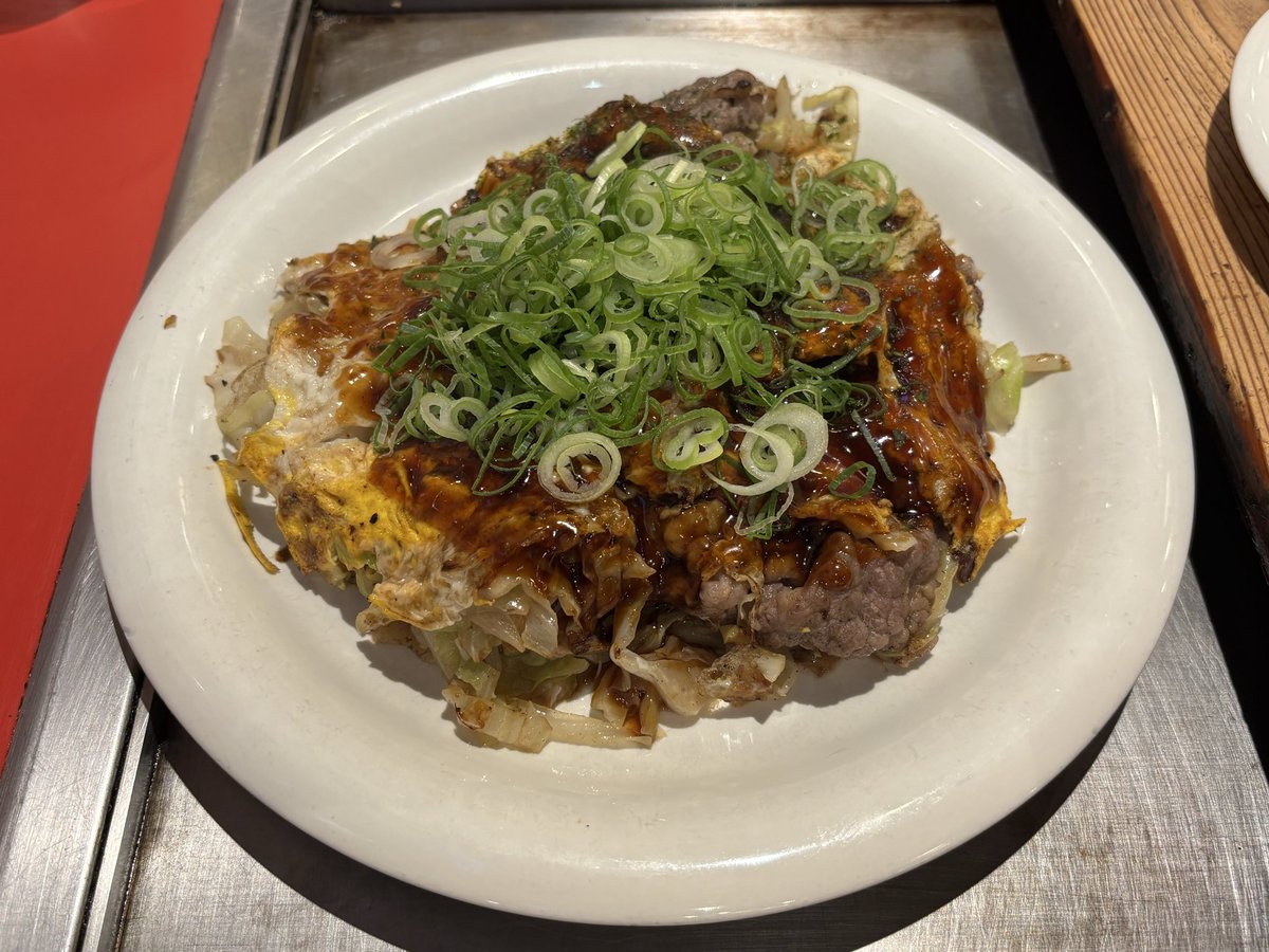 広島のお好み焼きをメインに夕食。 明日は、兵庫県三木市の竹中半兵衛