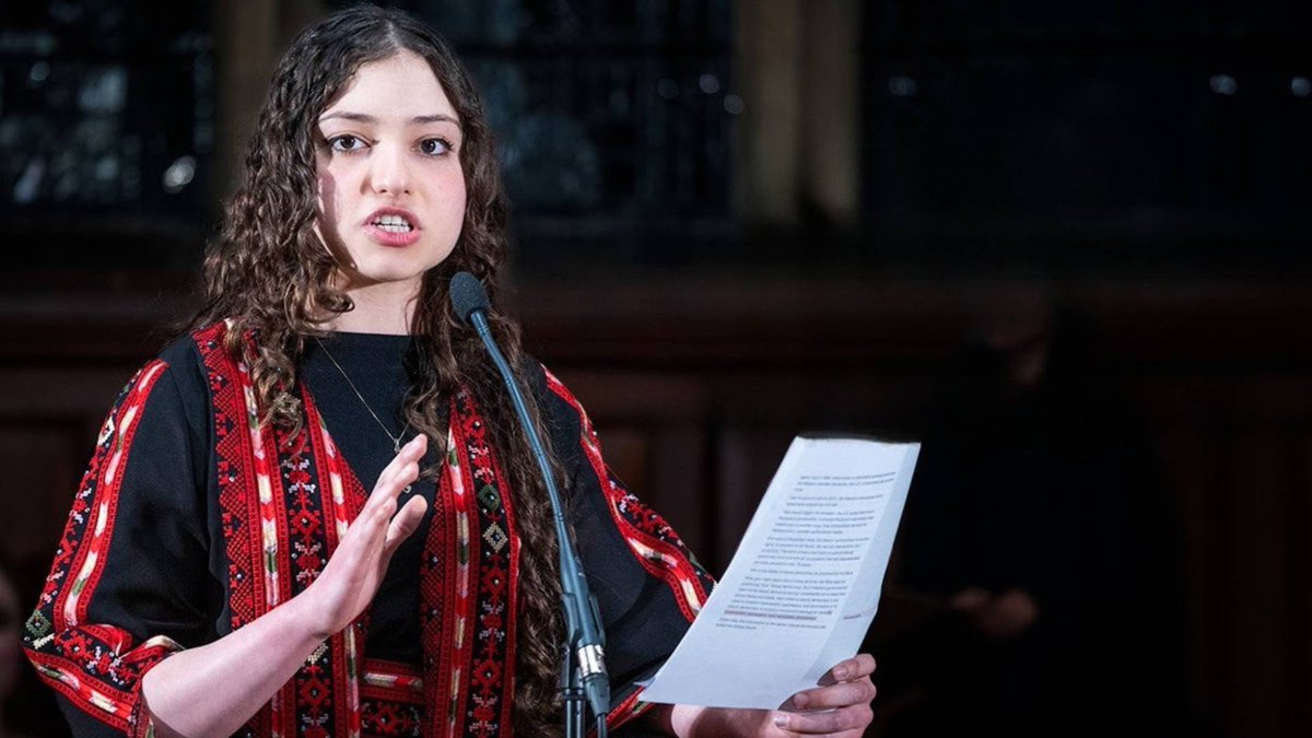 RobertPEdwards's tweet photo. Why did @OxfordUnion invite #TommyRobinson? First #Palestinian president Arwa Elrayess explains free speech principles behind controversial decision. Read my interview here https://t.co/rkWoAsXeAm https://t.co/j5LT3BxASX