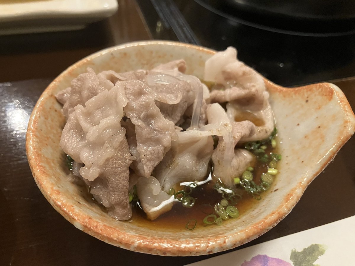 UMTY_VRC's tweet photo. おさけ4はいのんでるのによえない…
もっとのむ…
おいしい https://t.co/e9dF0ZAesR