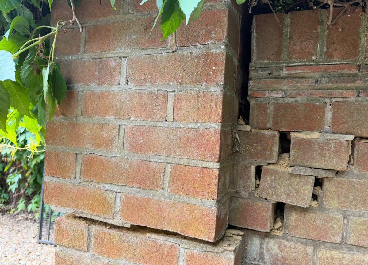 Rob_Hyams's tweet photo. 🚨 OCADO SMASHED INTO OUR ENTRANCE GATE, LEAVING IT LYING ON THE GROUND & DROVE OFF LIKE NOTHING HAPPENED 🚨

@Ocado just showed us EXACTLY what they think of their customers. Their driver SMASHED through our wall and gate on a routine @marksandspencer delivery, dumped the shopping, and sped off like nothing happened. Not a word. Not an apology. No remorse even as they saw the gate lying on the ground as they drove out!

We have it ALL on camera — undeniable proof. Yet weeks later, they’re STILL making it as difficult as possible to even approve the repairs (our insurer approved the works within days) clearly betting we’ll cave and make a claim on our insurance and pick up the bill for THEIR damage ourselves.

This is how @Ocado treats their customers . Don’t be their next victim. 🛒⚠️