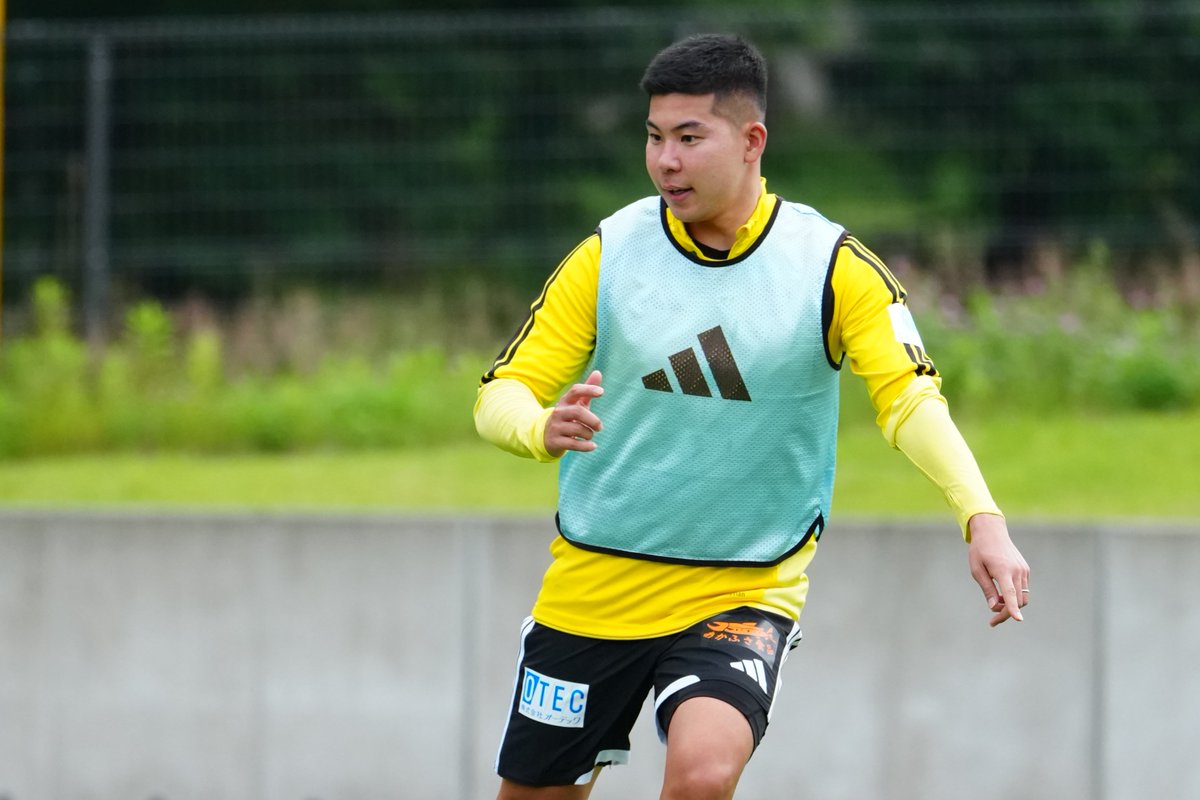 vega_official_'s tweet photo. Today's training photos EX📸
本日の #石井隼太 🎉
🦅OPENING MATCH
⚔️２０２６／２７明治安田J2リーグ 第1節
🆚藤枝MYFC
🗓8/8 SAT 18:30
🏟️藤枝総合運動公園サッカー場

#VEGALTA #BREAKTHROUGH_未来を切り開け https://t.co/BFoVAkrTIm