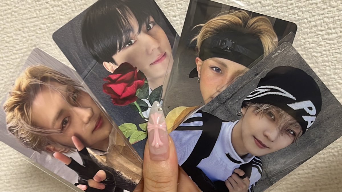 c_jw0209's tweet photo. ずっとずっと待ってたトレカやっと届いたー😭💖 https://t.co/hRX091n7nX
