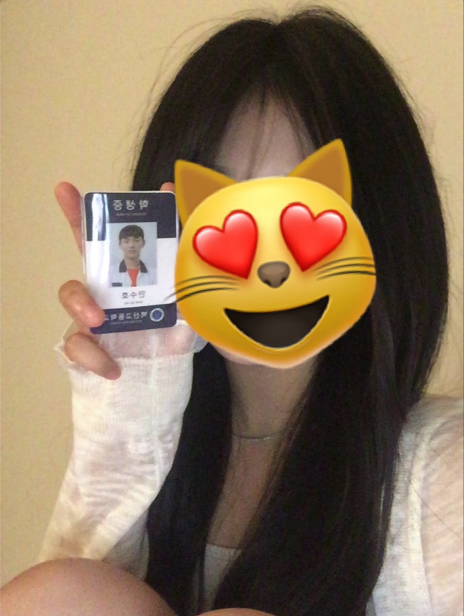 슝 tweet media