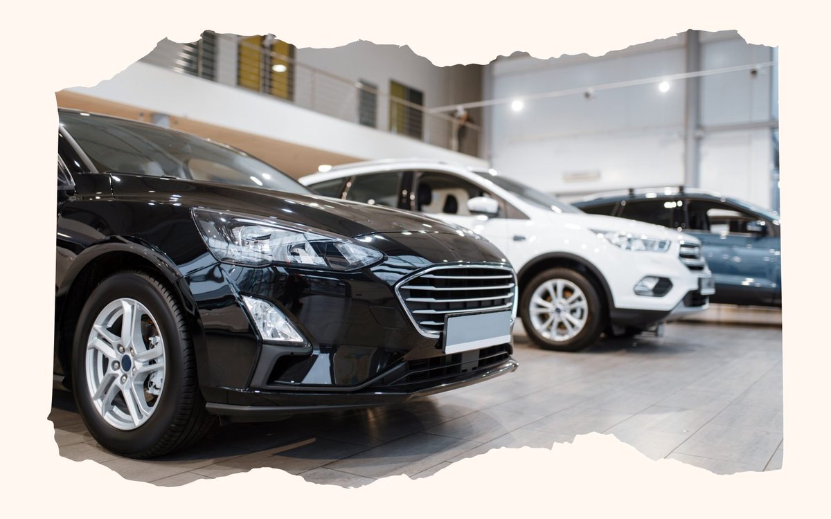 ksestocksdotcom's tweet photo. JS Global on Pakistan #AutoSector: "We expect, the three major auto players including Indus Motor Company Ltd (#INDU), Honda Atlas Cars Ltd (#HCAR) and #PakSuzuki Ltd to post a 4% YoY decline in volumes to ~18k units in Jun-2026, marking the first YoY monthly decline in auto sales figures in 14 months, largely owing to the 13%/5% YoY drop in Pak Suzuki/INDU volumes.
On a MoM basis, however, volumes are expected to rise 23%, supported by pre-budget buying, which has become a recurring trend in recent years."
@JSGlobalOnline
#PSX #PAKISTAN