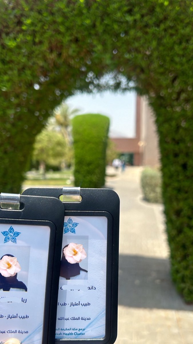 iuusii's tweet photo. أول اسبوع كـ انتييييييرن🌷 https://t.co/kH9ZGXoo9H