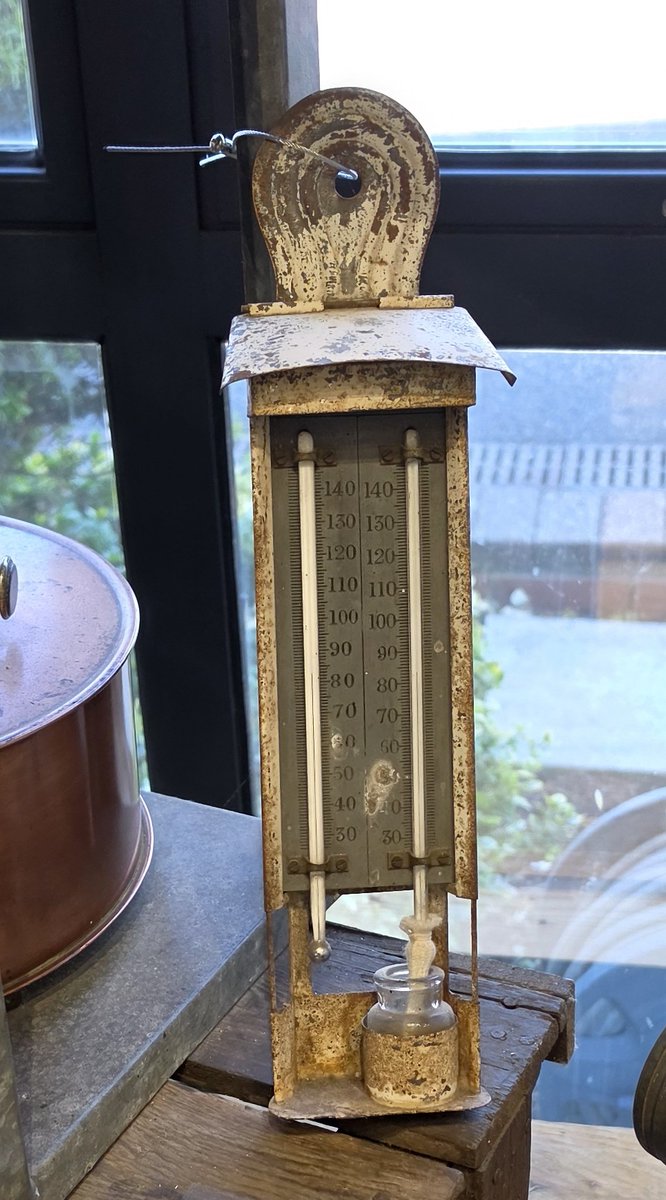 MuseumGardening's tweet photo. Object of the Week 26 - Wet & Dry Greenhouse Thermometer Our 1930s coping w heatwave to calculate humidity by subtracting wet bulb temp from dry bulb temp & using conversion table for exact greenhouse humidity #museum #gardening #hassocks @TatesGCs #ObjectoftheWeek #onlyaweeklate https://t.co/V9T7LlH5WN