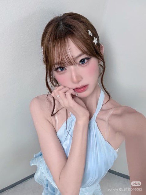 Xinyu_Lover's tweet photo. Such pretty blue contacts 🩵

#Xinyu #신위 #シンウィー https://t.co/gQG8I3ibJS