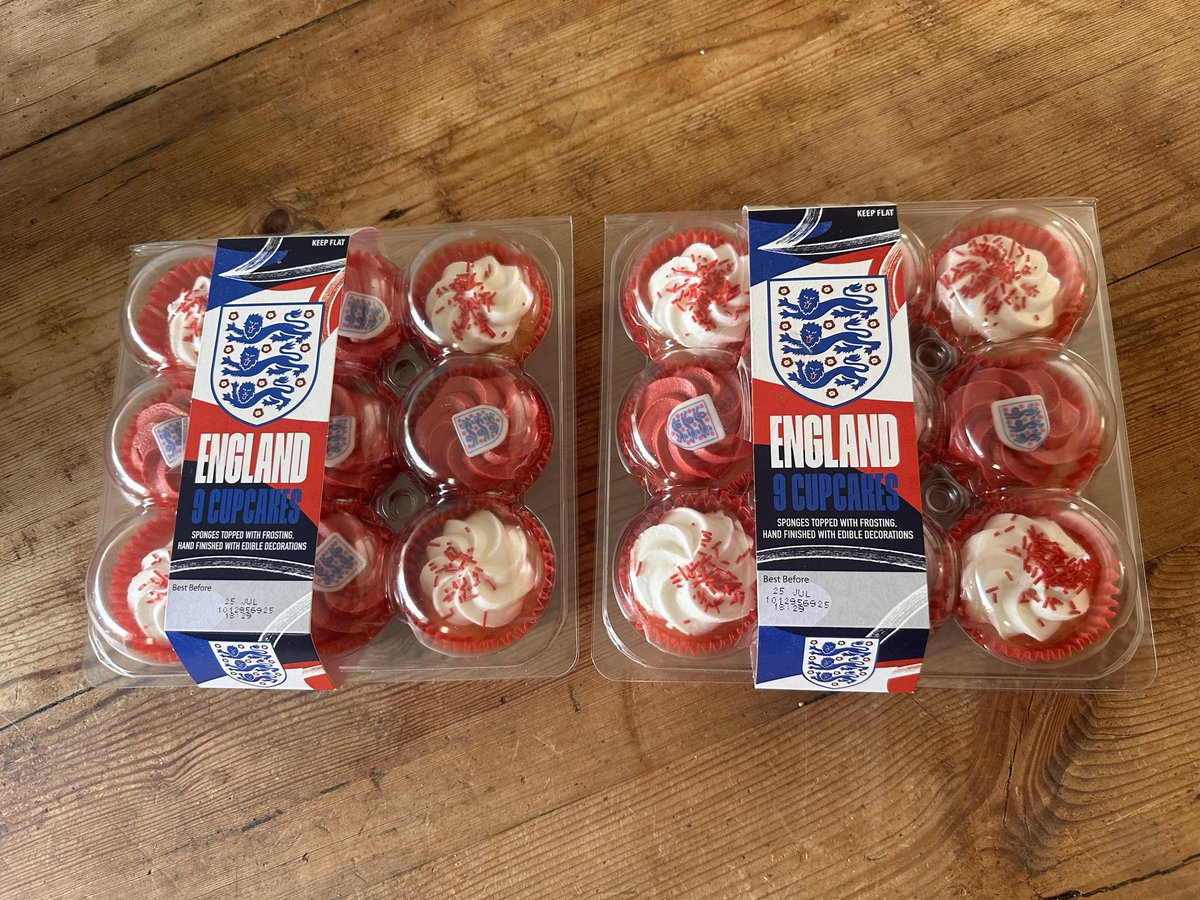 KeighleyTeam's tweet photo. Well done England ๐ด๓ ง๓ ข๓ ฅ๓ ฎ๓ ง๓ ฟwhat a game!
Most of the team stayed up to watch the game so, they not only had cakes to keep them going this morning, we also didnโt start until 9am instead of the usual 6am. ๐ด
#BecauseTheyโreWorthIt
#TeamKeighley #BePartOfIt
@FBCManbyBowdler https://t.co/Nd9vBlFiAK