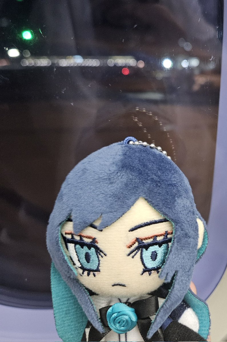 ablows107_2b's tweet photo. 去り行く道に二枚！
ありがとうございました✨️
✈️
#Ao https://t.co/funDGys2sj
