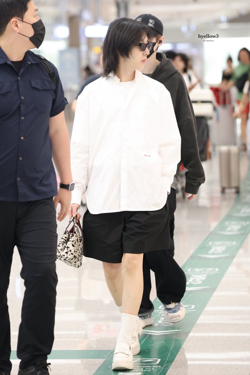 hyellow32's tweet photo. 260706 ICN 

#RENJUN #런쥔 #仁俊
#NCTDREAM https://t.co/ib5IqK1v1t