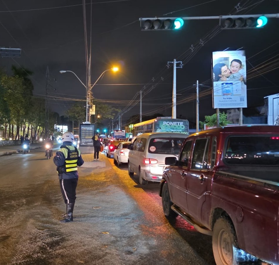 Tránsito Asunción tweet media