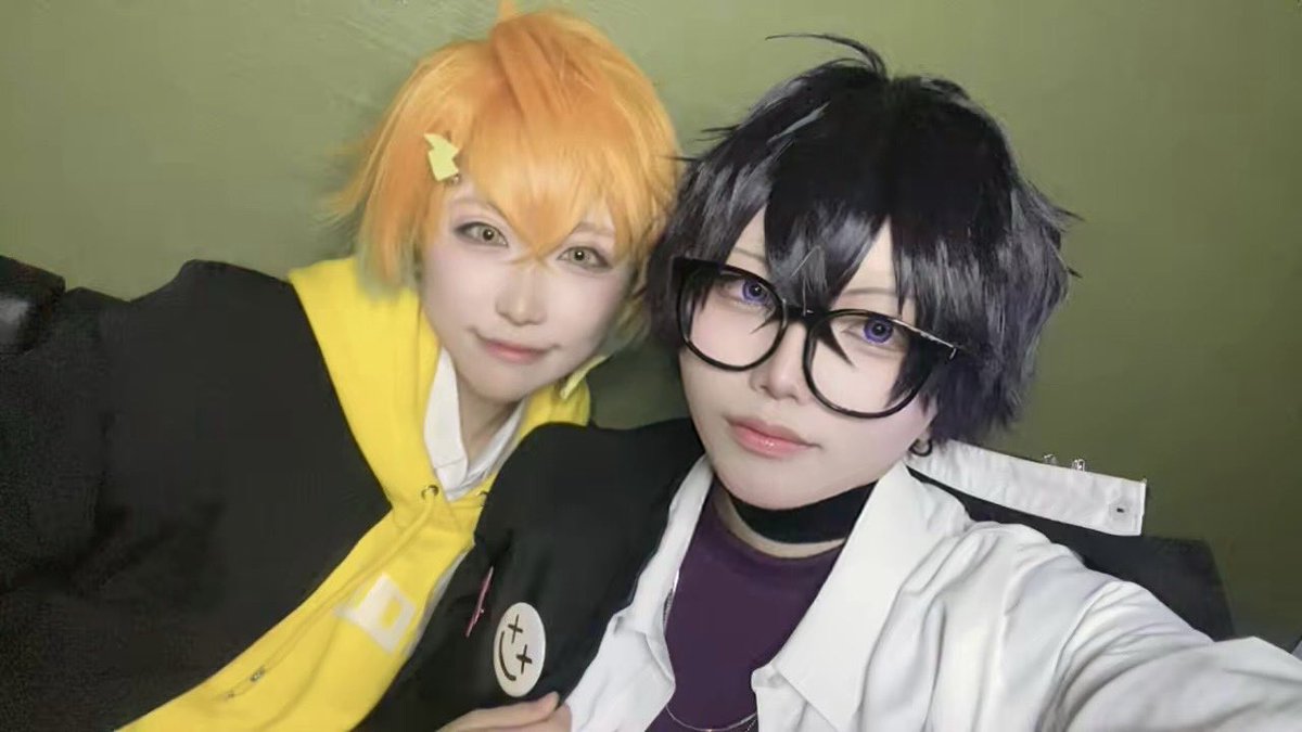 hisui1_1's tweet photo. cosplay 🌈🕒

🌩️🦒@daigakuimo_0325 
🤝　  @hisui1_1

実は昨日🌩️🦒と一緒でした！✨
超楽しかった！💕 https://t.co/f63sOeC6ZJ