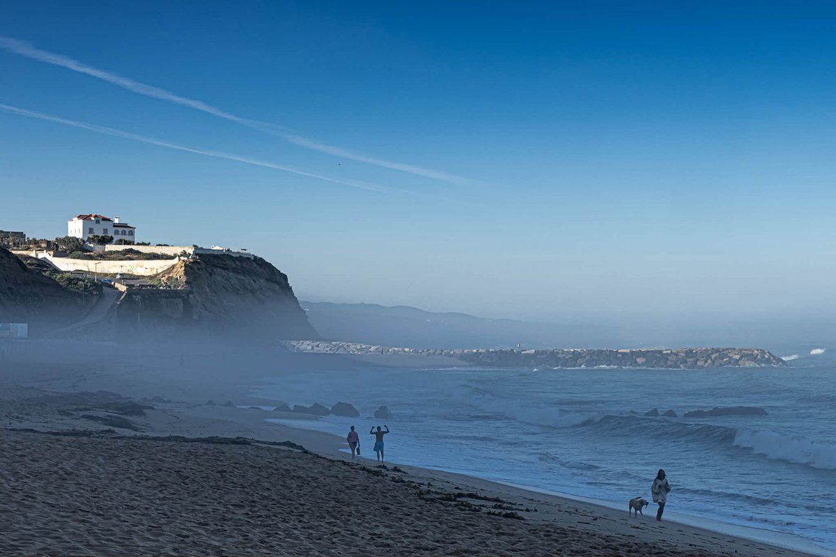 alentejo_1970's tweet photo. Linda #Ericeira para vos refrescar um pouco! 🌊 https://t.co/ArWTRKxYcO