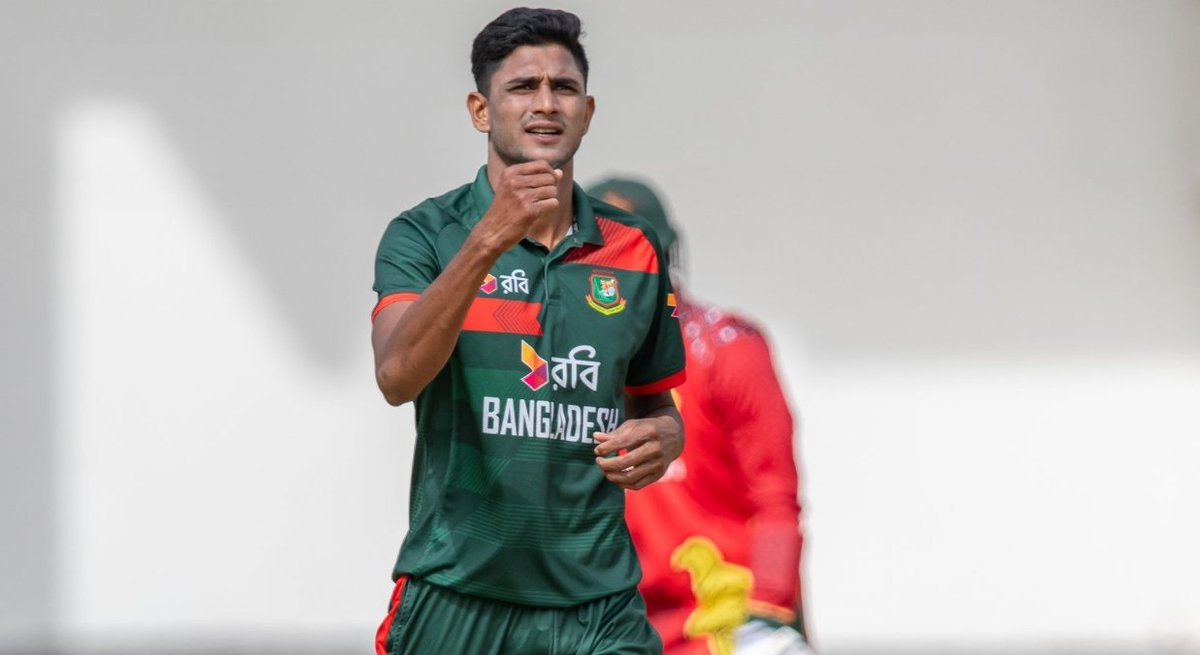 Crex_live's tweet photo. Nahid Rana starred with figures of 6/21 as Bangladesh bundled Zimbabwe out for just 141.

Best Bowling Figures for Bangladesh in ODIs:

6/21 - Nahid Rana vs Zimbabwe, Harare, 2026 ⬆️
6/26 - Mashrafe Mortaza vs Kenya, Nairobi, 2006 
6/26 - Rubel Hossain vs New Zealand, Mirpur, 2013

#ZIMvsBAN #NahidRana