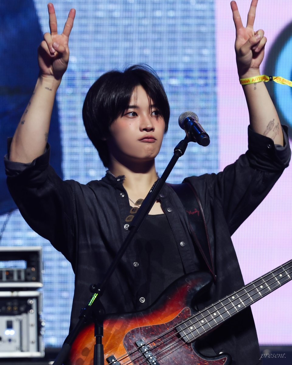 castlepresent03's tweet photo. 260704 팔레트 페스티벌

°. ♡
. °
　 ＿♡
⊂⊂ ・）
　/　 |
⊂＿__u

#드래곤포니 #DragonPony #편성현 #PyunSungHyun https://t.co/rMhWLkkGsG
