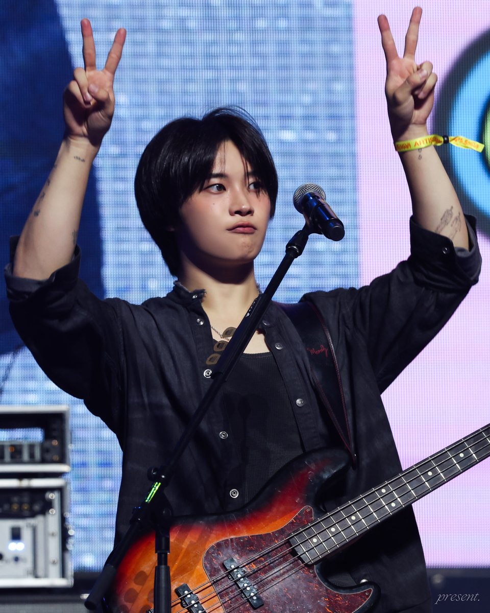 castlepresent03's tweet photo. 260704 팔레트 페스티벌

°. ♡
. °
　 ＿♡
⊂⊂ ・）
　/　 |
⊂＿__u

#드래곤포니 #DragonPony #편성현 #PyunSungHyun https://t.co/rMhWLkkGsG
