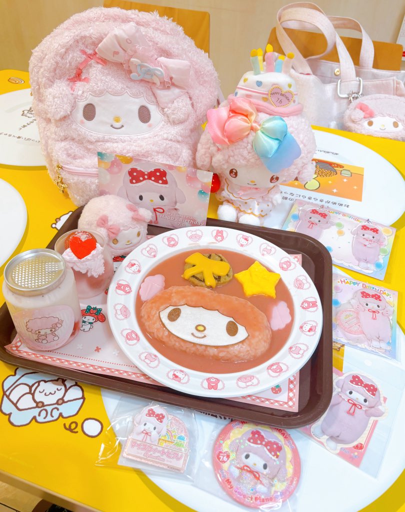 anmt_koot's tweet photo. ぴあのちゃんお誕生日おめでとう🐑🎀🍓
1年に1度の優しくて可愛い日です🥺
今日はぴぅろでお祝い出来て良かった(；；)
これからもぱめは心の支えだしぱめはぱめであって1番大好き🥹
沢山の可愛いをくれる天才おめでとう🐑🎀 https://t.co/u0Xma7EQbV