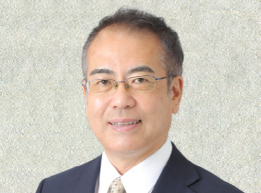 hoshusokuhou's tweet photo. 安藤裕議員、高市内閣の国会運営と野党審議拒否の経緯を語る
【原因】与党による「約束の反故」と「審議時間の極端な削減」
・今国会における予算委員会の集中審議時間は、石破内閣の49時間と比べて、高市内閣においては15時間30分と極端に少ない

・毎月1回は、総理が出席する審議（予算委員会）や党首討論を開く」という与野党の約束を、与党側が一方的に破った

・衆議院の3分の2以上を確保したことで「どんな法律も通せる権力」を得た政府が、それを国民のためではなく、自分たちに都合の良いルール変更（比例定数削減や副首都法案）のために使おうとしている

・「審議拒否をしているのは、果たしてどの党なのか。 与野党合意していない、衆議院の比例定数削減と副首都法案で得をするのは誰なのか」

・「いま日本は、議会制民主主義が破壊される瀬戸際に来ています。だから野党は、全力で反対しています」と訴え

安藤裕議員プロフィール
保守系税理士（参政党）、消費税の廃止・反緊縮・積極財政派・反グローバリズムと伝統重視