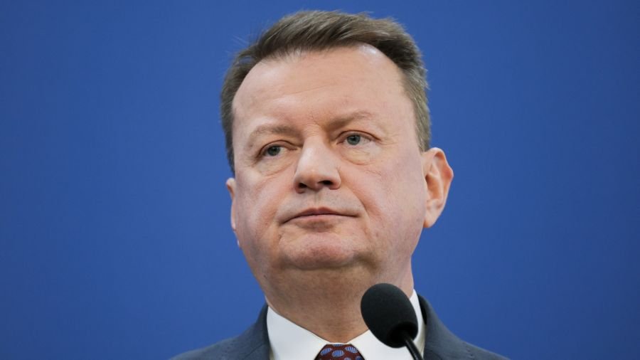 pozar_w's tweet photo. "BŁASZCZAK TO CHODZACY DEFICYT INTELEKTUALNY " 

                           LUDWIK DORN https://t.co/hedcYANVDk