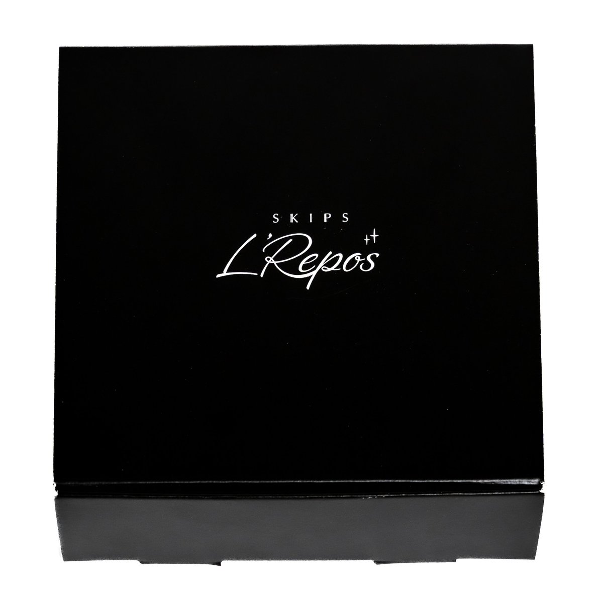 surpress2023's tweet photo. 【明日発表】
料理研究家・ちはるさん(@dakemeshi)のインスタLIVEで、新商品「SKIPS L'Repos」を発表＆発売します🎉

洗剤いらずで拭くだけ、くり返し使える新しいキッチンの道具。もちろん車の汚れ落としにも。
購入者にはちはるさん考案の特典レシピをプレゼント🎁

詳しくはちはるさんの投稿へ👇 https://t.co/32peDMbPjA