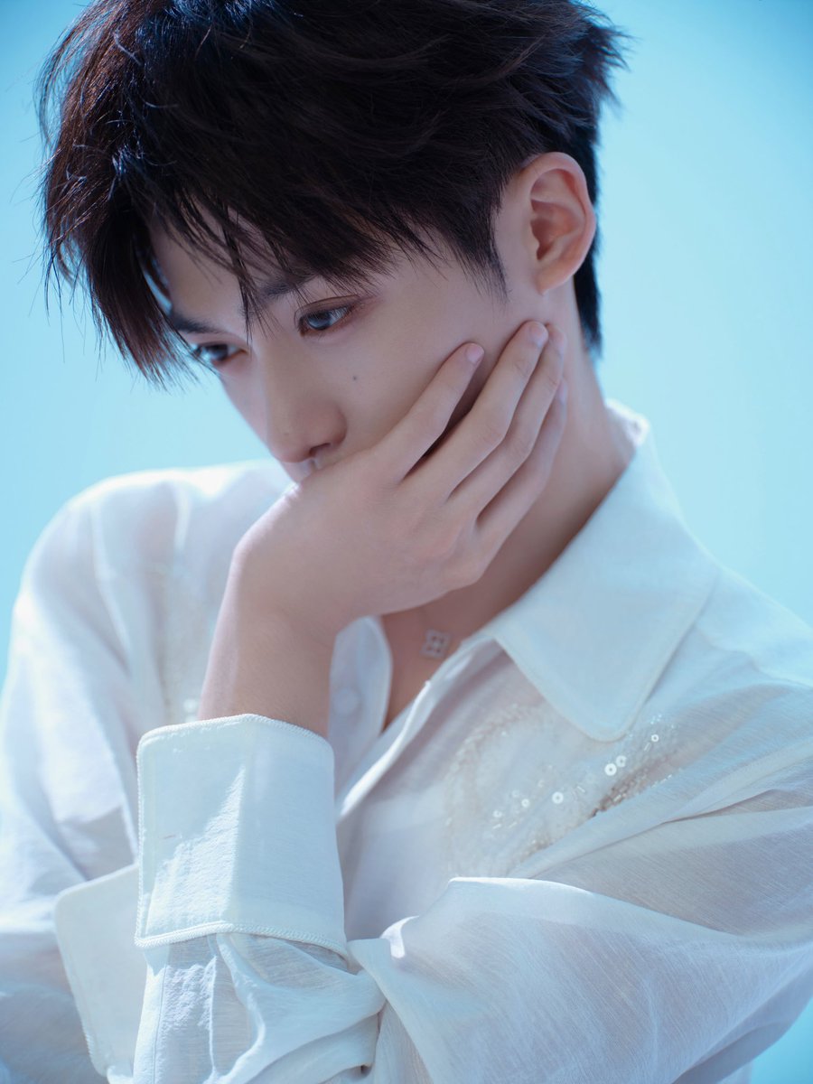 Bluer_ZiZi's tweet photo. สุขสันต์วันเกิดครบรอบ 24 ปี ZiYu! 🩵 ขอให้ทุกวันเต็มไปด้วยรอยยิ้ม ความสุข และความอบอุ่น ขอให้ทุกความตั้งใจค่อย ๆ กลายเป็นความจริง และมีแต่เรื่องดี ๆ เข้ามาในชีวิต

CHERISH 24TH WITH ZIYU
#HappyBirthdayZiYu https://t.co/QRxUl6ZtW7