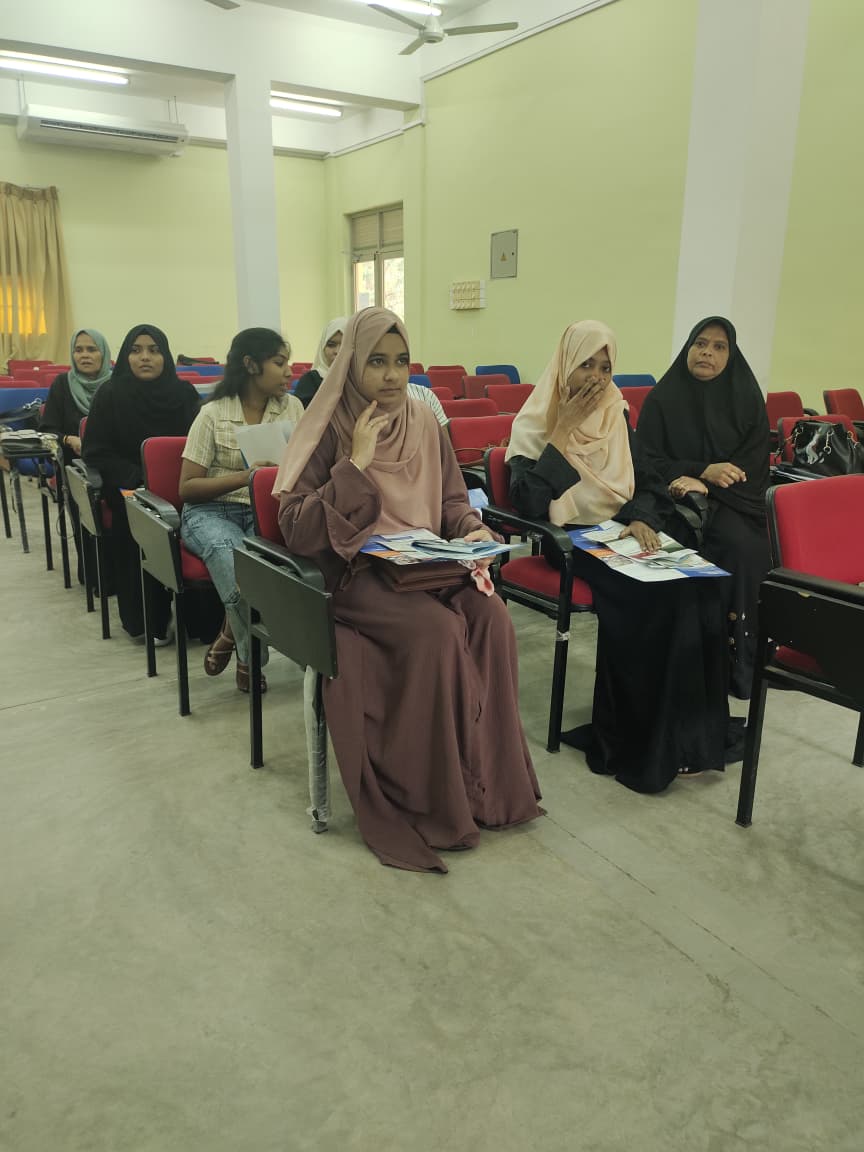 hecpkofficial's tweet photo. The visit reaffirmed the shared commitment of Pakistan and Sri Lanka to expanding academic cooperation and creating greater opportunities for students, researchers, and higher education institutions.
#HECPakistan #StudyInPakistan #PakistaSriLanka https://t.co/sX7nCqjdL9