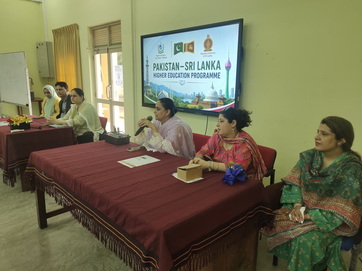 hecpkofficial's tweet photo. The visit reaffirmed the shared commitment of Pakistan and Sri Lanka to expanding academic cooperation and creating greater opportunities for students, researchers, and higher education institutions.
#HECPakistan #StudyInPakistan #PakistaSriLanka https://t.co/sX7nCqjdL9