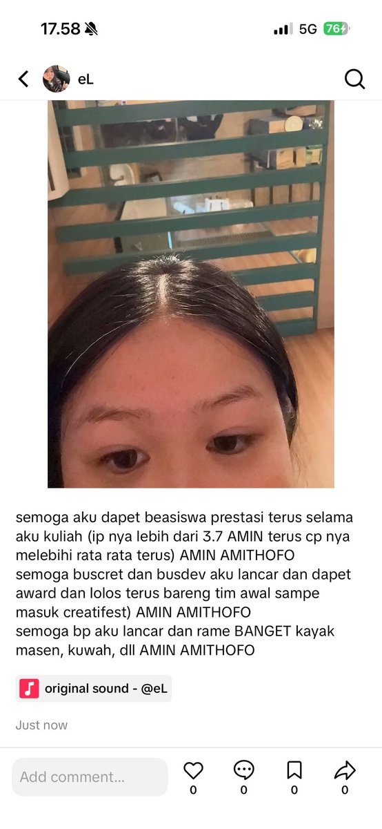 ellsalterego's tweet photo. ini namanya manifest ya adek adek https://t.co/51w2CWFpch