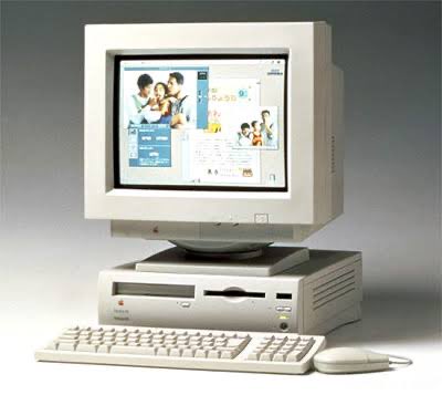 Windowsデスクトップ Machintosh LC630 みんな、初めて触ったパソコンは何？ わたしはこれ！Macintosh LC630！