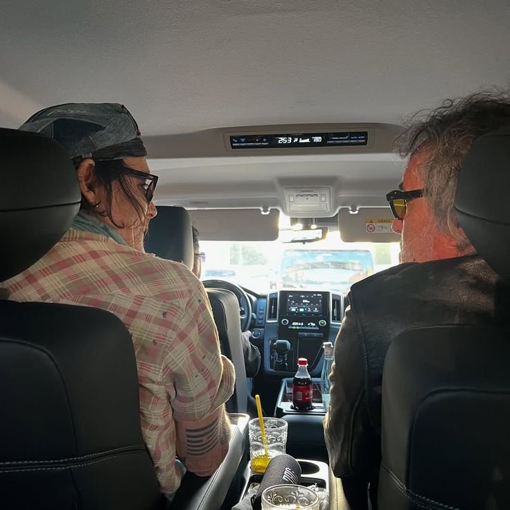 jdepp_icon's tweet photo. Every great journey is made better by the people riding alongside you. 
The destination matters, but the conversations along the way are what make it unforgettable.

What's the best part of a road trip?
A. The conversations 🎙️
B. The scenery 🌅
C. The destination 🚗 https://t.co/A7OemrZf3s