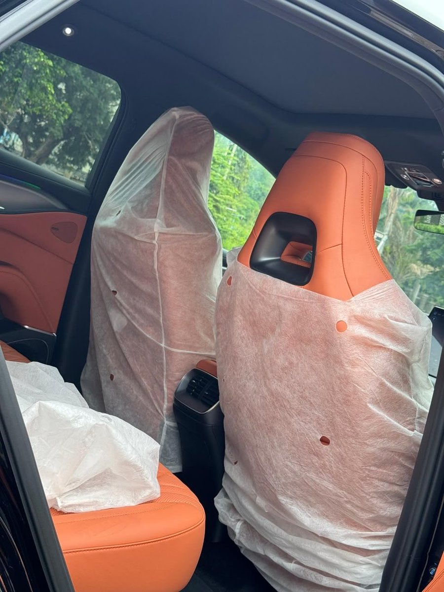 Born_To_Rule365's tweet photo. For Sale: Brand New 2025 BYD Sea Lion
• Condition: Brand new unit with original customs certificates.
• Interior: Premium tan/orange luxury cockpit design.
• Location: Abuja
• Price: ₦83M ….
Kindly send a DM to arrange for a physical inspection. Serious inquiries only. https://t.co/Kb2V5xA4Sg