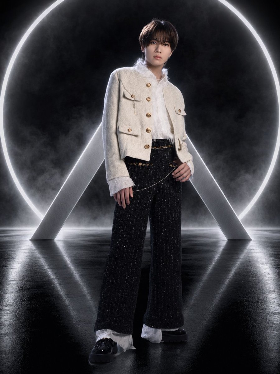 VANTHM_official's tweet photo. ◤／VΛNTHM
            Member Profile／◢

𝑬𝑰𝑺𝑼𝑲𝑬
@takamatsu_ei
高松 英佑 (タカマツ エイスケ)
Vocal / Performance
𝑴𝒂𝒊𝒏 𝑽𝒐𝒄𝒂𝒍

Birth
1999.6.18

𝐍𝐞𝐱𝐭☞07.07  20:00 https://t.co/STdMAGomb2