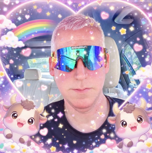 chanosis14's tweet photo. why i'm bullish on $JAMES
1. @_jhunsaker is cool.
2. He's the co-founder of Monad.
3. The logo looks like my mom's Facebook Stories. https://t.co/9AA5fc3yqg