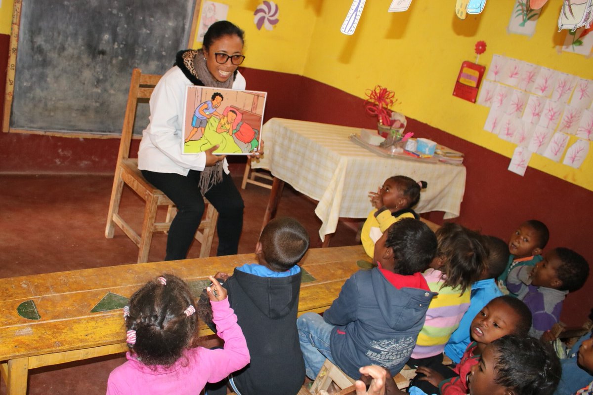 jica_direct_en's tweet photo. Through this approach, a range of challenges are addressed – from learning improvement and school meals to early childhood education and dropout prevention – toward a society where no one is left behind 🤝 https://t.co/0TGOP4HUPI