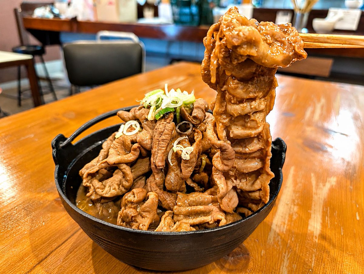 MachitsukuI's tweet photo. \ 7/12開催！グルメ市 出店店舗様ご紹介 /

◼︎奥江戸麺食堂 様
じっくり煮込んだもつ煮込みと、もつ皿台湾、冷やし中華などをご用意しております。地域食材を活かした、こだわりの味をぜひ会場でお楽しみください♪

> https://t.co/pmTEgo6lzv

#グルメ市 #武蔵五日市 https://t.co/OyCWtkFNGk