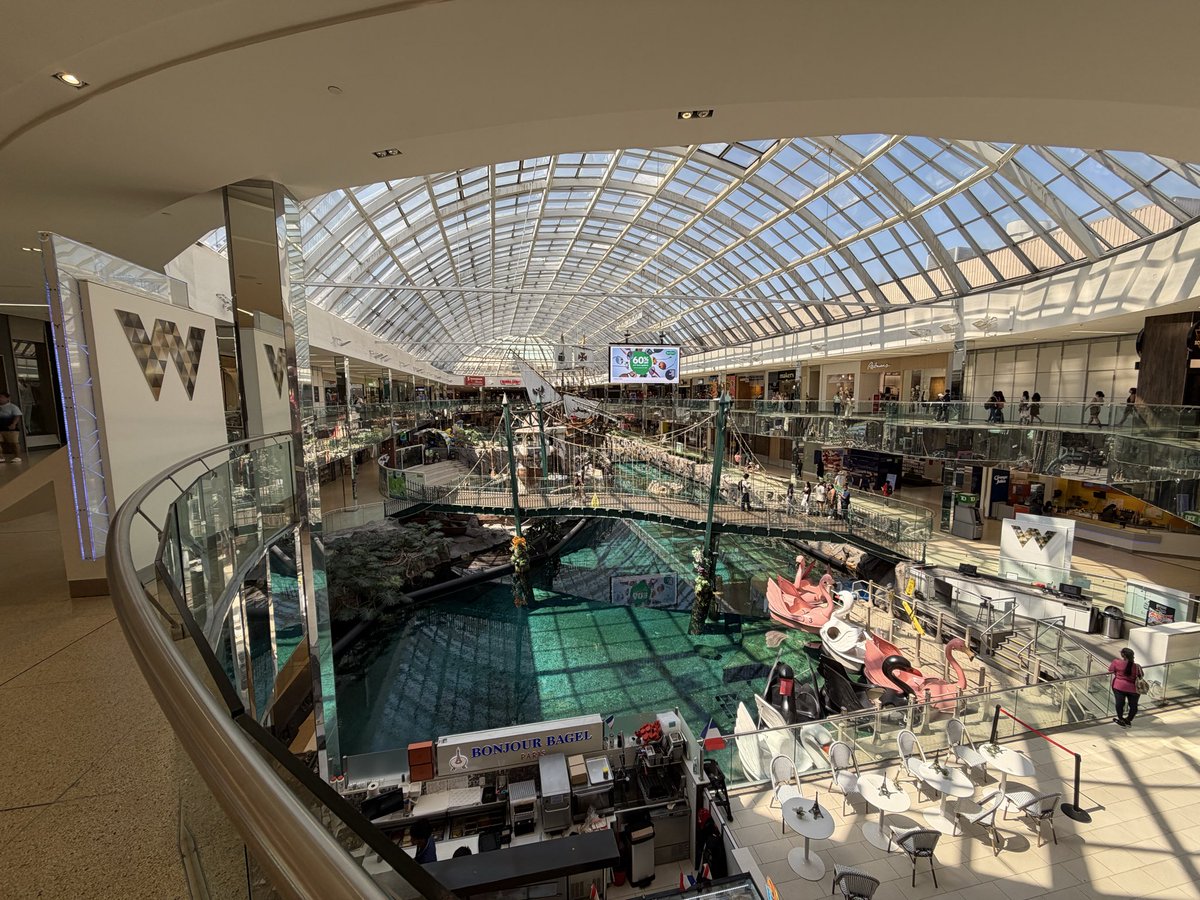 Wbuff09's tweet photo. 在加拿大一周，遇到的每个人都很友善。有机会一定还要去旅行，看看这个广阔国家的不同的风景。 https://t.co/7eMShjRUK4