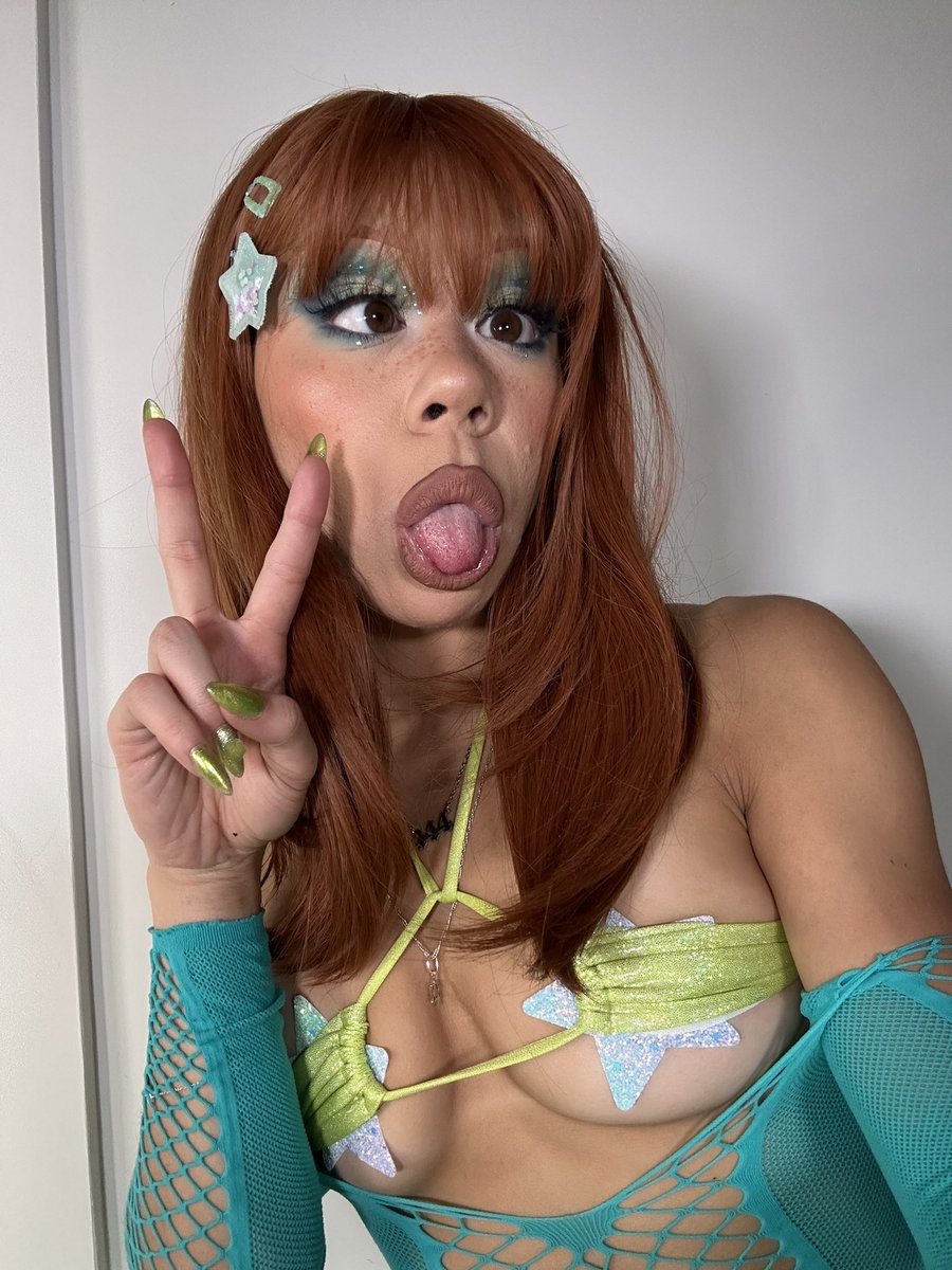 thebriannaarson's tweet photo. oops made you jerk https://t.co/d02FNNWuxz
