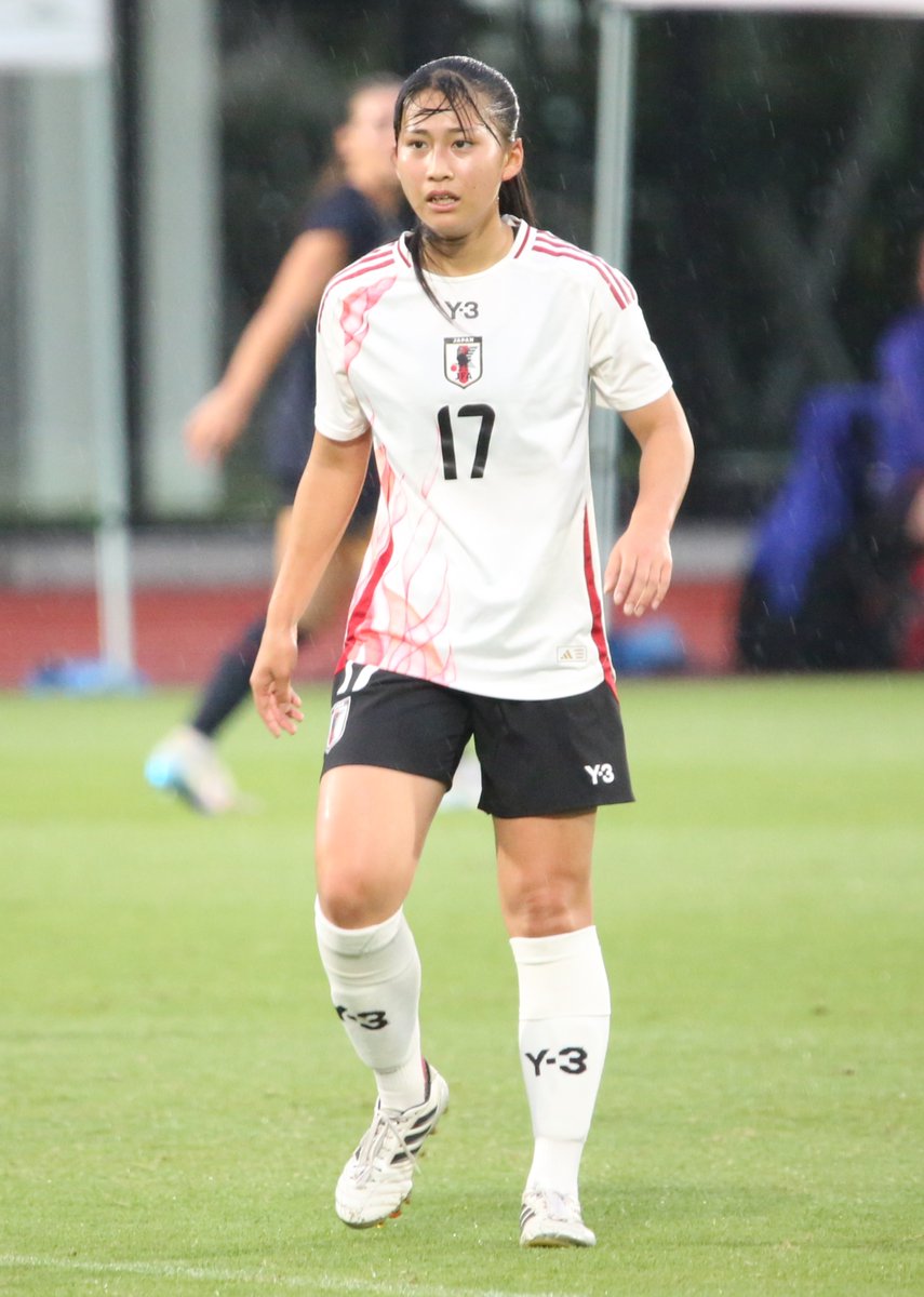 aki_gateflagdog's tweet photo. 2026年7月6日（月）U-17日本女子代表 vs U-17アメリカ女子代表＠ JFA夢フィールド ①

#角谷瑠菜
#U17日本女子代表
#jefunited https://t.co/GkQuLXMOsM